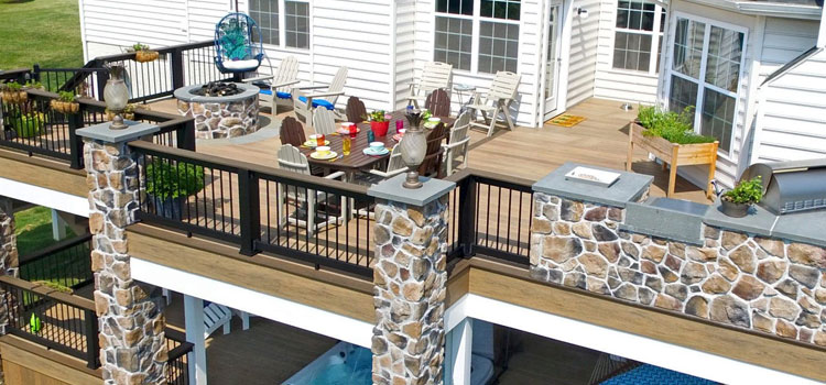 Custom Deck Design Contractors in Pacific Palisades, CA