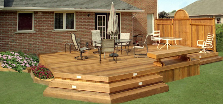 Cedar Composite Decking in Pacific Palisades, CA